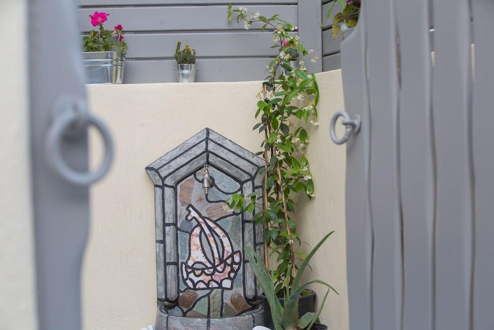 Love Nest Villa Akrotírion Exterior foto
